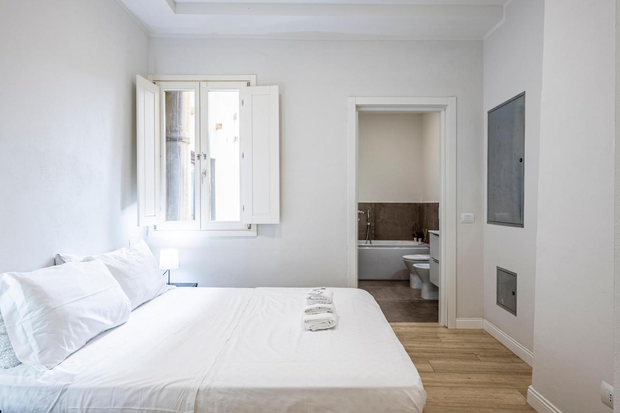 10 Minuti Duomo - Double Suite Con Idromassaggio Firenze Kültér fotó